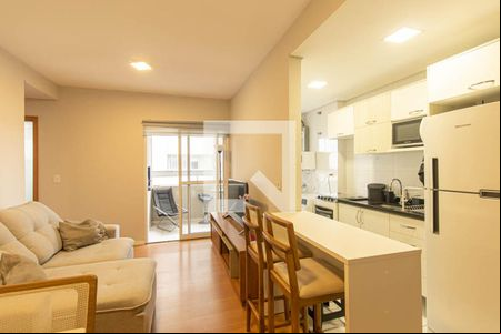 Sala de apartamento para alugar com 2 quartos, 58m² em Novo Mundo, Curitiba