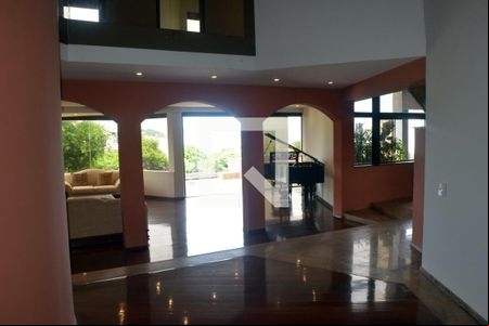 Sala de casa de condomínio para alugar com 4 quartos, 540m² em Joá, Rio de Janeiro