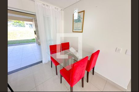 Sala de Jantar de casa para alugar com 3 quartos, 159m² em  São João do Rio Vermelho,, Florianópolis