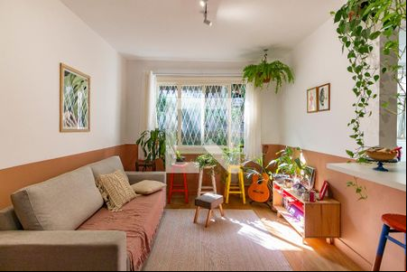Sala de apartamento para alugar com 1 quarto, 65m² em Santa Tereza, Porto Alegre