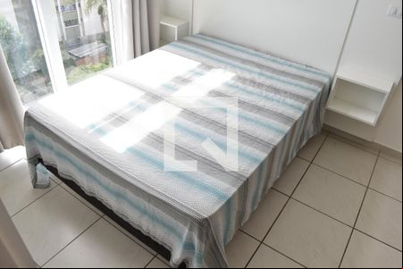 Stúdio de kitnet/studio para alugar com 1 quarto, 29m² em Centro, Curitiba