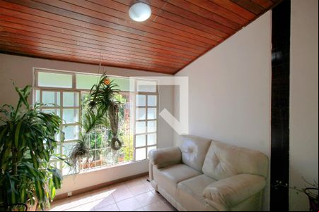 Varanda da Sala de casa para alugar com 5 quartos, 245m² em Santa Cruz, Belo Horizonte