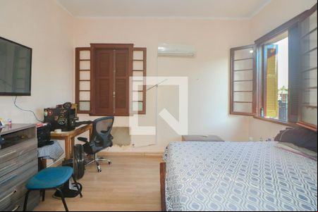 Quarto 2 de casa à venda com 2 quartos, 250m² em Floresta, Porto Alegre
