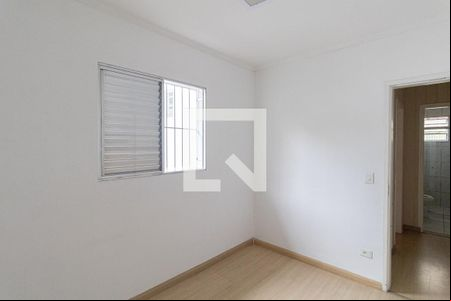 Quarto 2 de casa de condomínio para alugar com 2 quartos, 60m² em Vila Carmosina, São Paulo
