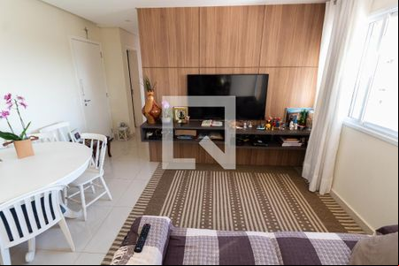 Sala de apartamento para alugar com 2 quartos, 90m² em Fazenda Santa Cândida, Campinas