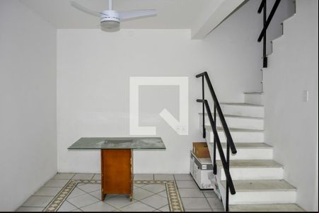 Sala de casa de condomínio para alugar com 3 quartos, 146m² em Sétimo Céu, Porto Alegre