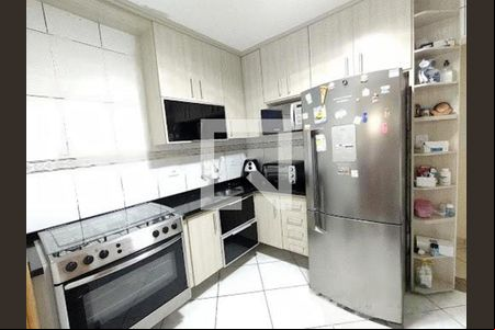 Apartamento à venda com 2 quartos, 60m² em Guapira, São Paulo