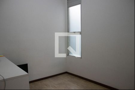 Quarto 2 de apartamento para alugar com 3 quartos, 85m² em Santo Antônio, Belo Horizonte