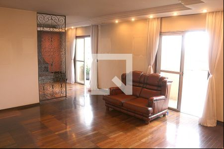 Sala de apartamento para alugar com 3 quartos, 180m² em Osvaldo Cruz, São Caetano do Sul