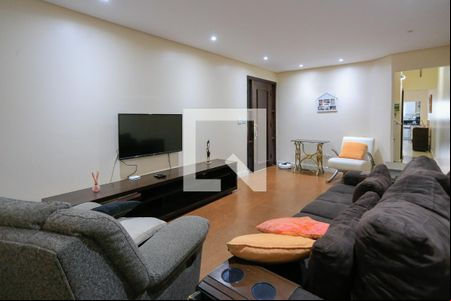 Sala de casa à venda com 6 quartos, 250m² em Vila Lageado, São Paulo