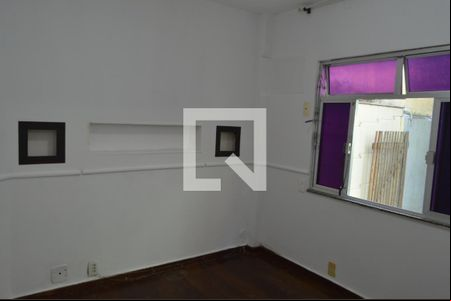Sala de apartamento para alugar com 2 quartos, 50m² em Taquara, Rio de Janeiro