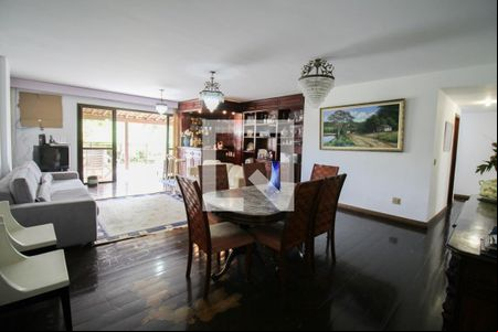 Sala de apartamento à venda com 3 quartos, 190m² em Barra da Tijuca, Rio de Janeiro