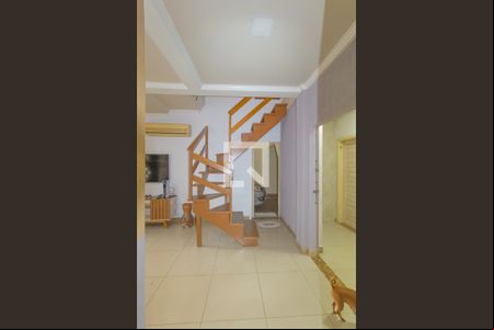 Sala de casa à venda com 3 quartos, 172m² em Harmonia, Canoas