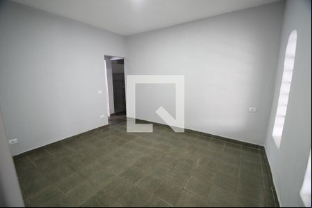 Sala de casa para alugar com 2 quartos, 172m² em Parque São Quirino, Campinas