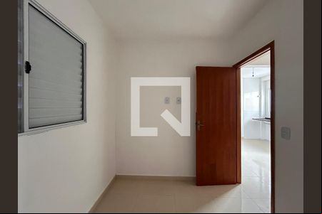 Quarto 2 de apartamento para alugar com 2 quartos, 40m² em Jaguará, São Paulo