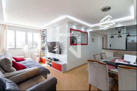 Sala de apartamento à venda com 3 quartos, 75m² em Jardim Ester Yolanda, São Paulo