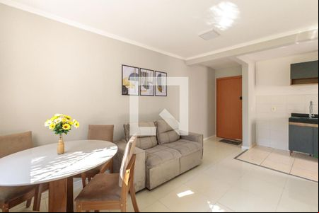 Sala de apartamento para alugar com 2 quartos, 43m² em Morro Santana, Porto Alegre