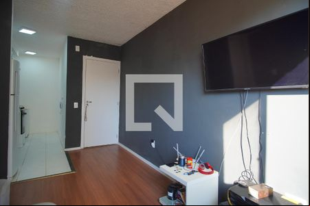 Sala de apartamento para alugar com 2 quartos, 43m² em Rubem Berta, Porto Alegre