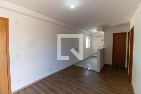 Sala de apartamento para alugar com 2 quartos, 52m² em Tribobó, São Gonçalo