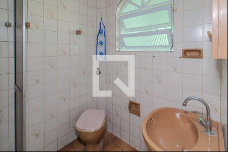 Banheiro de casa para alugar com 1 quarto, 50m² em Parque Sao Vicente, Mauá
