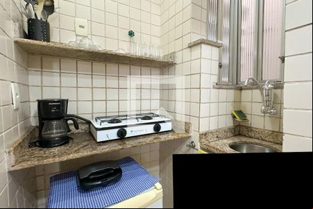Studio de kitnet/studio para alugar com 1 quarto, 38m² em Copacabana, Rio de Janeiro