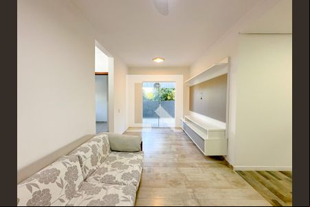 Sala de TV de apartamento para alugar com 3 quartos, 95m² em Ingleses Norte, Florianópolis