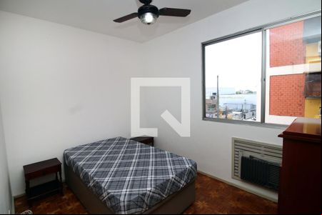 Quarto 1 de apartamento para alugar com 2 quartos, 48m² em Penha, Rio de Janeiro
