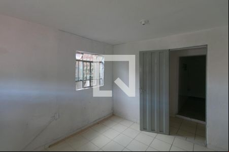 Quarto 1 de casa para alugar com 2 quartos, 60m² em São João Batista, Belo Horizonte
