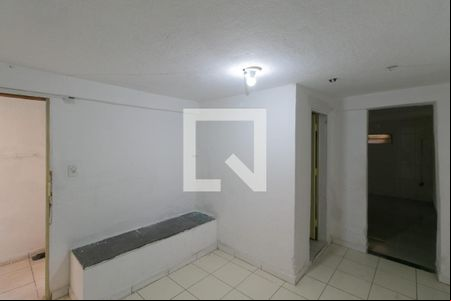 Sala de casa para alugar com 2 quartos, 60m² em São João Batista, Belo Horizonte