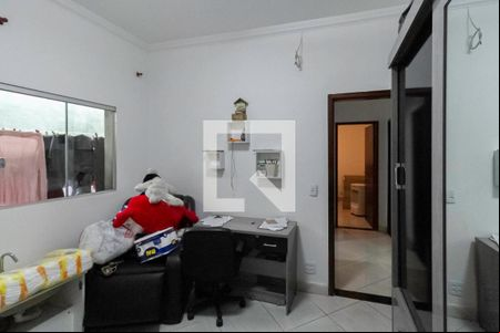 Quarto 2 de casa à venda com 3 quartos, 150m² em Santa Monica, Belo Horizonte
