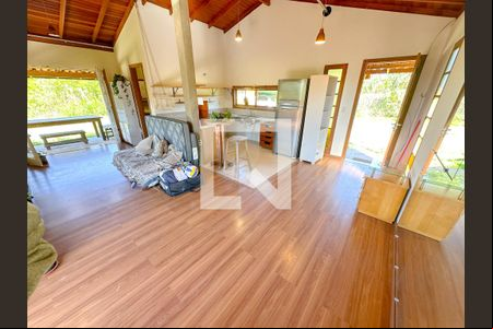 Sala/Quarto de casa para alugar com 1 quarto, 50m² em São João do Rio Vermelho, Florianópolis