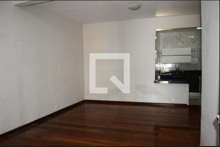 sala de casa à venda com 2 quartos, 350m² em Nova Vista, Belo Horizonte
