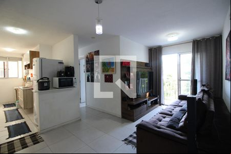 Sala de apartamento para alugar com 2 quartos, 52m² em Taquara, Rio de Janeiro