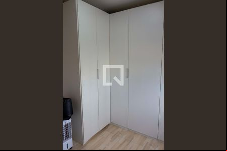 Quarto 1 de apartamento para alugar com 2 quartos, 49m² em Jaguaribe, Osasco