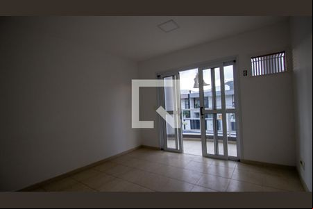 Quarto 1 de casa de condomínio para alugar com 4 quartos, 120m² em Vargem Pequena, Rio de Janeiro