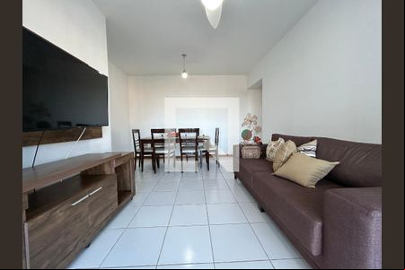 Sala de apartamento para alugar com 2 quartos, 88m² em Matatu, Salvador