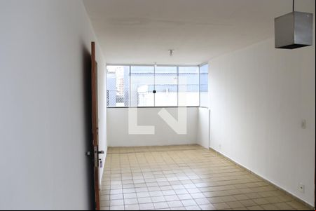 Sala de apartamento para alugar com 2 quartos, 87m² em Vila São João, Goiânia