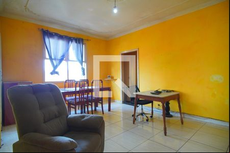 Sala  de casa à venda com 3 quartos, 300m² em Humaitá, Porto Alegre