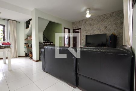 Sala de casa de condomínio à venda com 4 quartos, 124m² em Pechincha, Rio de Janeiro