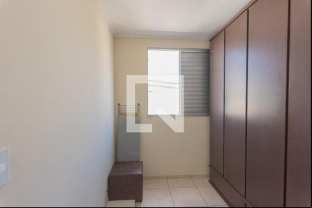 Quarto 1 de apartamento para alugar com 3 quartos, 66m² em Vila Satúrnia, Campinas