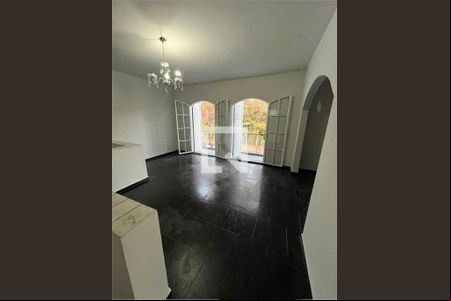 Casa à venda com 4 quartos, 200m² em Jardim Anton von Zuben, Campinas