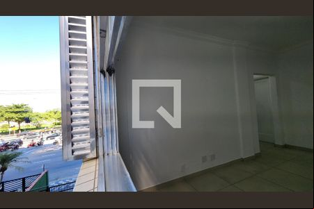 Sala de apartamento para alugar com 2 quartos, 72m² em José Menino, Santos