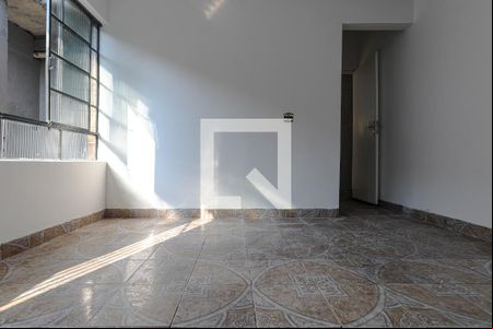 Sala de casa para alugar com 2 quartos, 70m² em Jundiapeba, Mogi das Cruzes