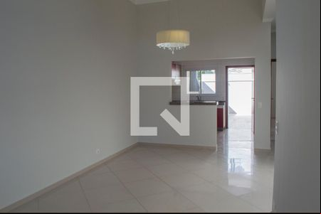 Sala de casa de condomínio para alugar com 3 quartos, 110m² em Caguaçu, Sorocaba
