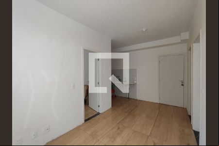 Sala de apartamento para alugar com 2 quartos, 40m² em Vila Sao Paulo, Ferraz de Vasconcelos