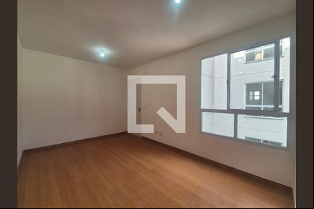 Sala de apartamento para alugar com 2 quartos, 45m² em Vargem Grande, Rio de Janeiro