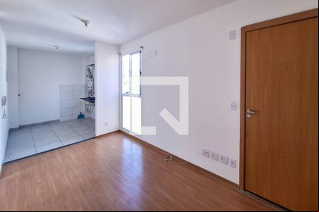 Sala de apartamento para alugar com 2 quartos, 48m² em Vila Lage, São Gonçalo