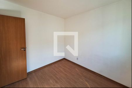 Quarto 1 de apartamento para alugar com 2 quartos, 48m² em Vila Lage, São Gonçalo