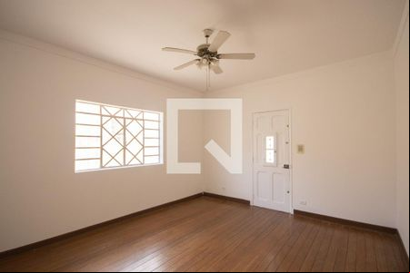 Sala de casa para alugar com 3 quartos, 250m² em Vila Maria Baixa, São Paulo