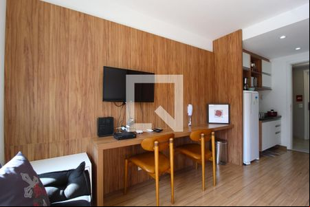 Sala/Quarto de kitnet/studio para alugar com 1 quarto, 31m² em Indianópolis, São Paulo